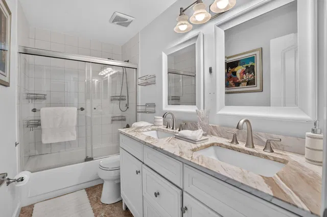 Residence photo 32