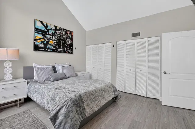 Residence photo 34