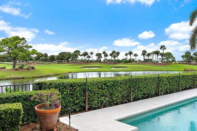 The Loxahatchee Club Residence photo 44