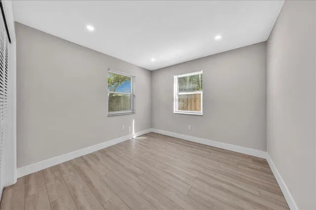 West Palm Beach Residence photo 32