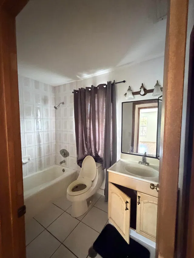  Residence photo 4