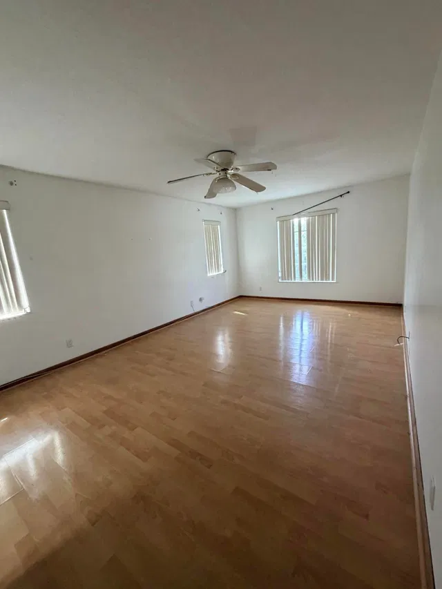 Residence photo 5