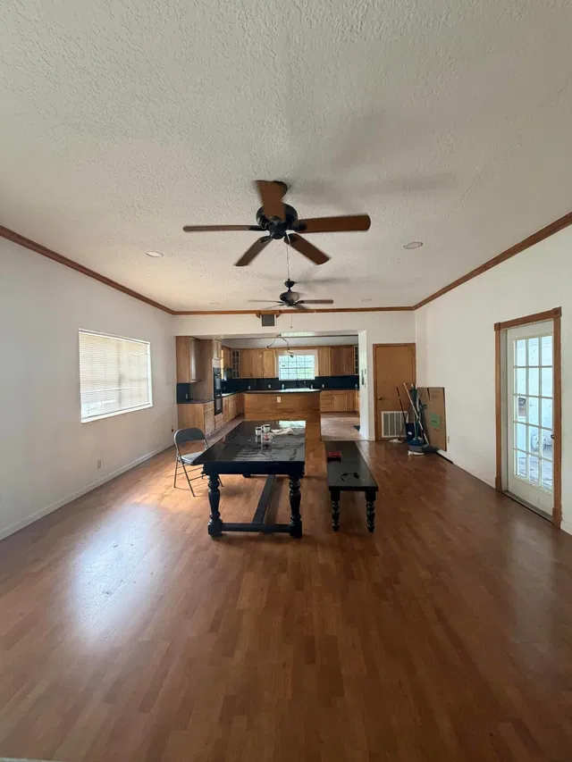  Residence photo 26