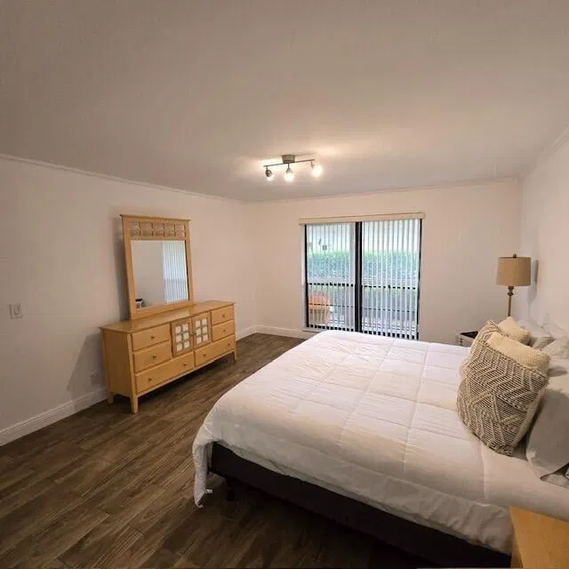PGA National Palm Beach Gardens Unit 602 photo 9