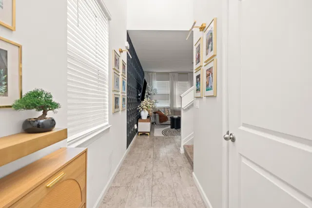  Residence photo 6