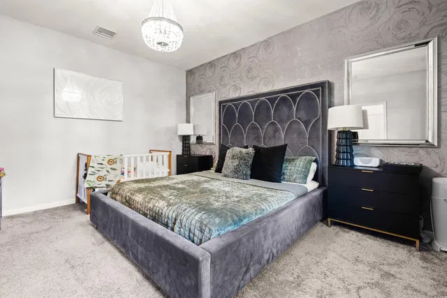  Residence photo 19
