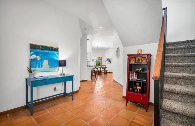  Residence photo 36
