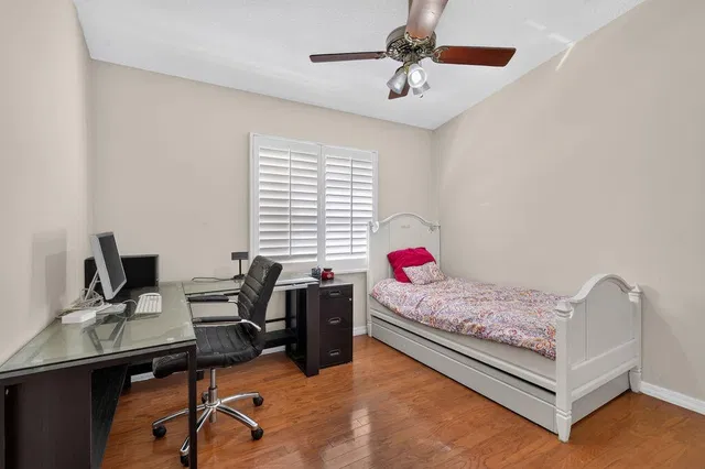  Residence photo 39