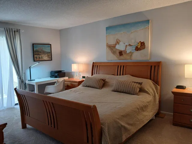 Unit 306 photo 10