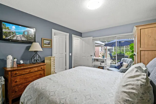 Residence photo 10