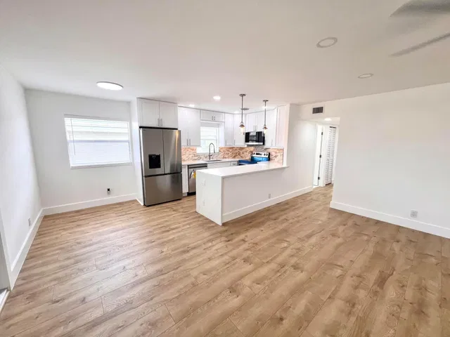 Residence photo 9