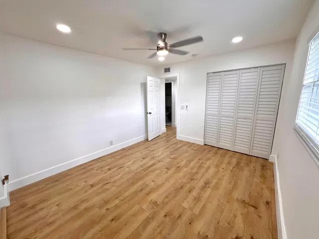 Residence photo 15