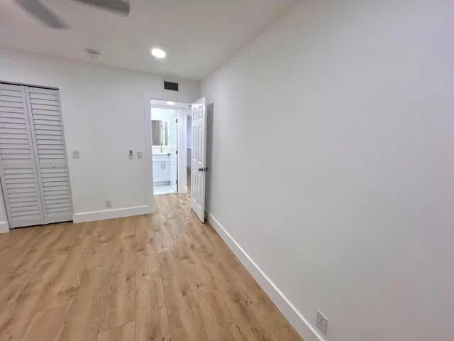 Residence photo 20