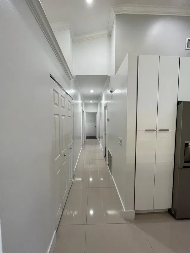 Residence photo 9