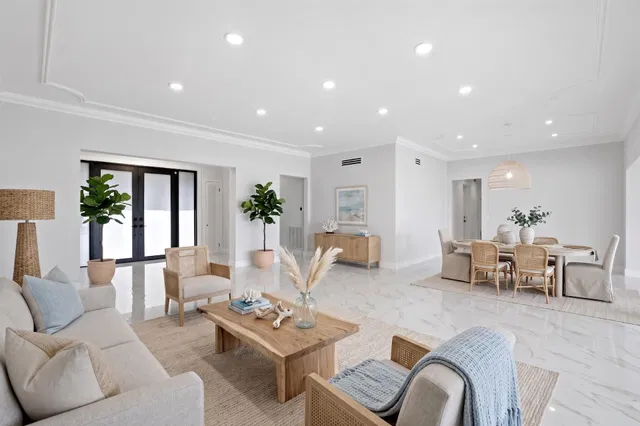 Palm Beach Isles Residence photo 3