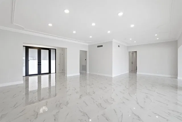 Palm Beach Isles Residence photo 4