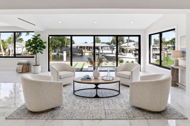 Palm Beach Isles Residence photo 11