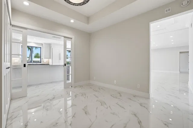 Palm Beach Isles Residence photo 25