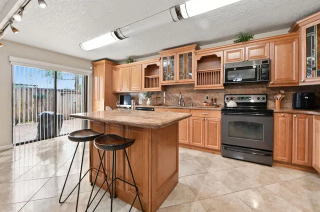 Residence photo 9
