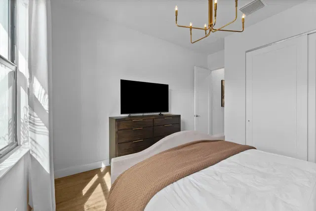 Residence photo 26