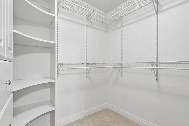 801 Lake Shore Unit 109 photo 27
