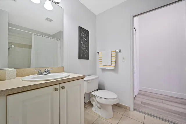  Unit 302 photo 13