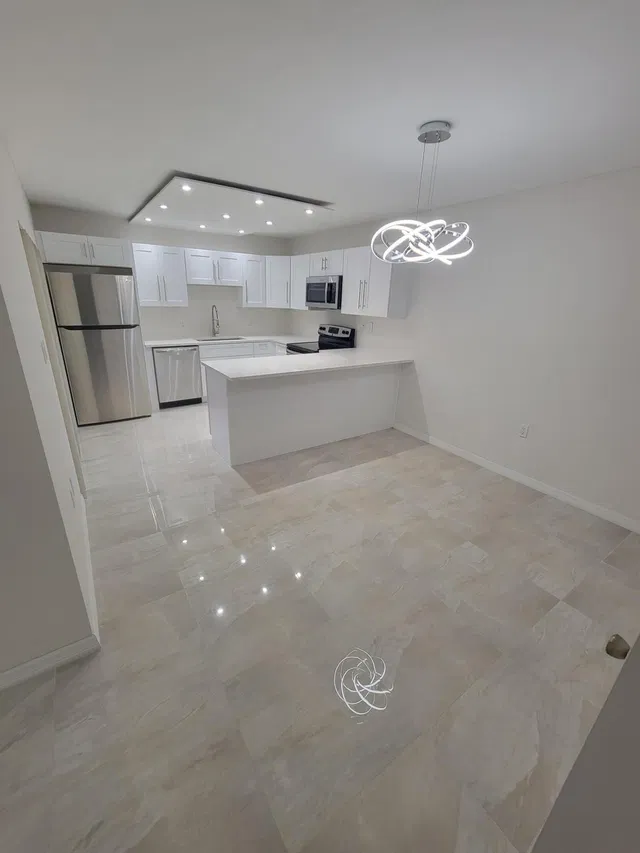 Residence photo 4