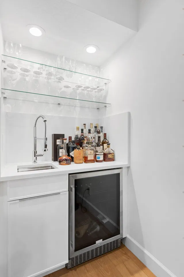 Residence photo 7