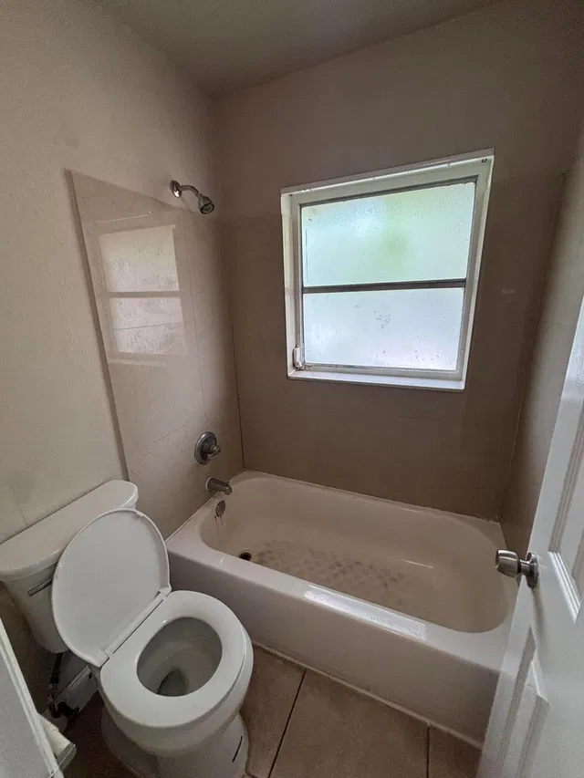 Unit 6 photo 2