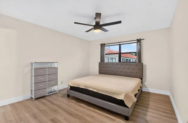 Unit K202 photo 21
