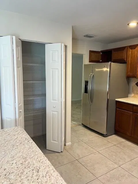 Residence photo 6