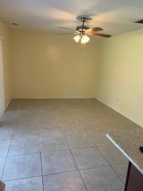 Residence photo 7