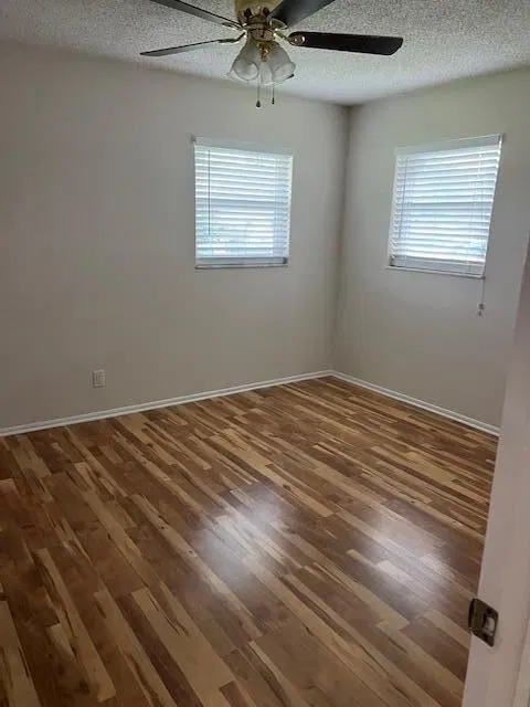 Residence photo 17