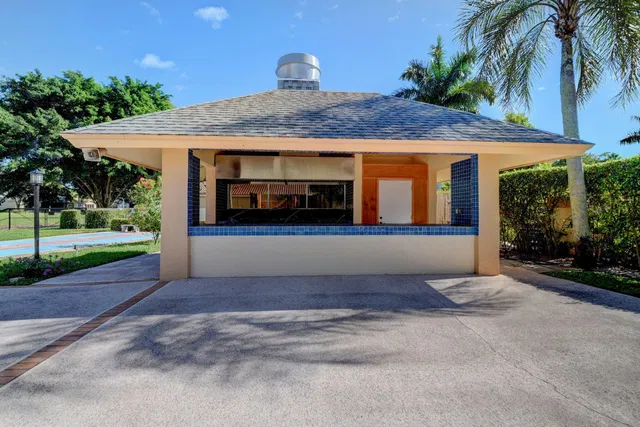 Residence photo 45