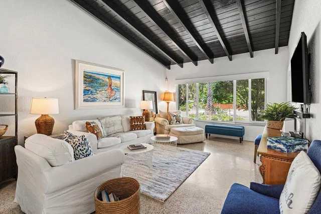 Palm Trail Delray Beach Residence photo 11