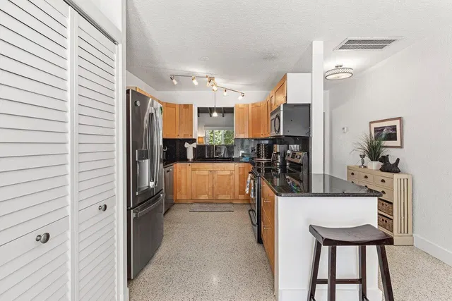 Palm Trail Delray Beach Residence photo 16
