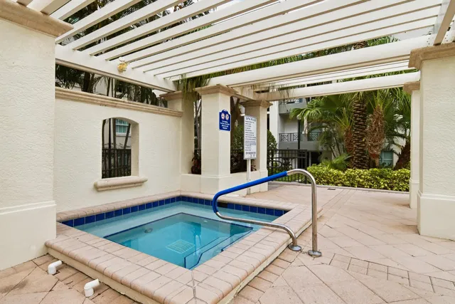 The Prado Unit 211 photo 32