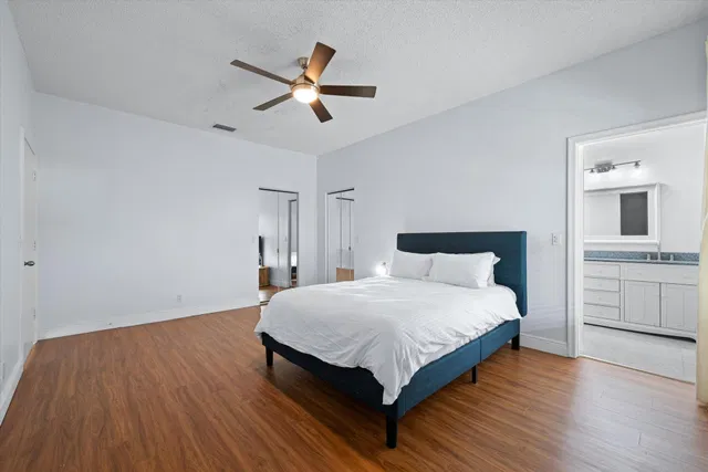 Residence photo 22