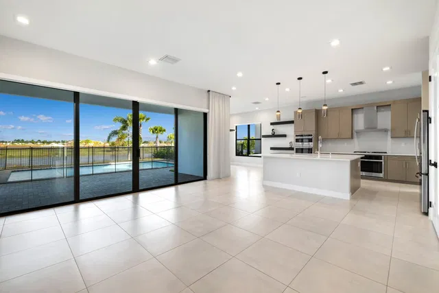 Avenir Residence photo 12