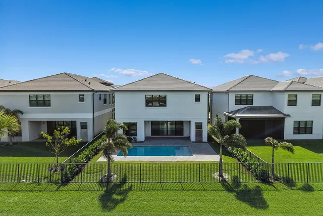 Avenir Residence photo 56