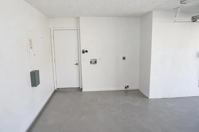 Residence photo 31