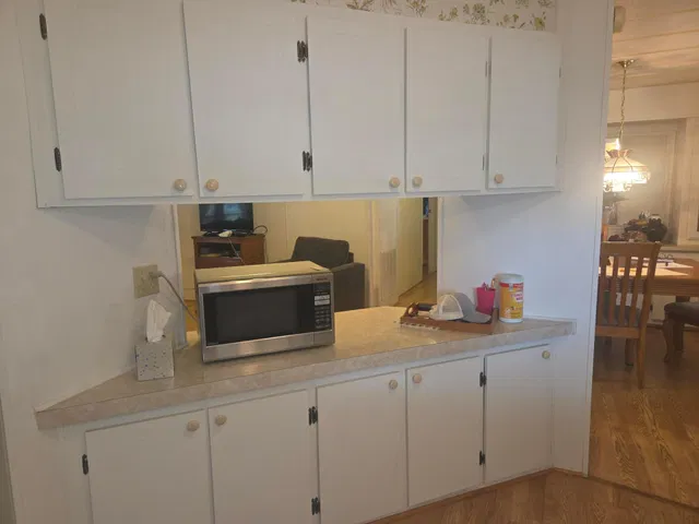  Residence photo 4