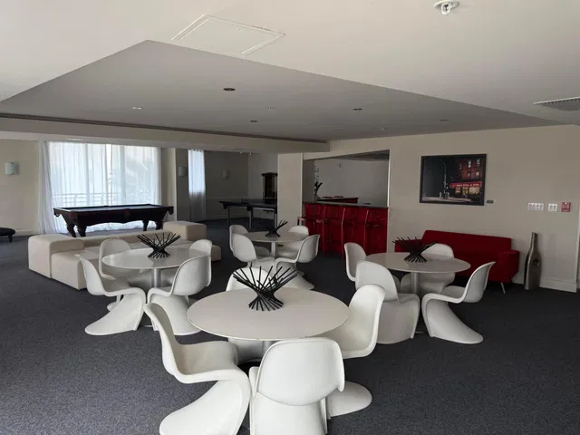 The Slade Unit 1108 photo 22