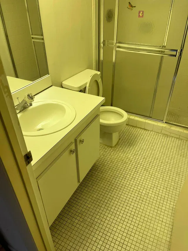 Unit D103 photo 5