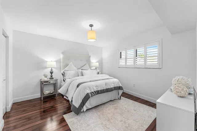 South Palm Beach Unit 318 photo 9