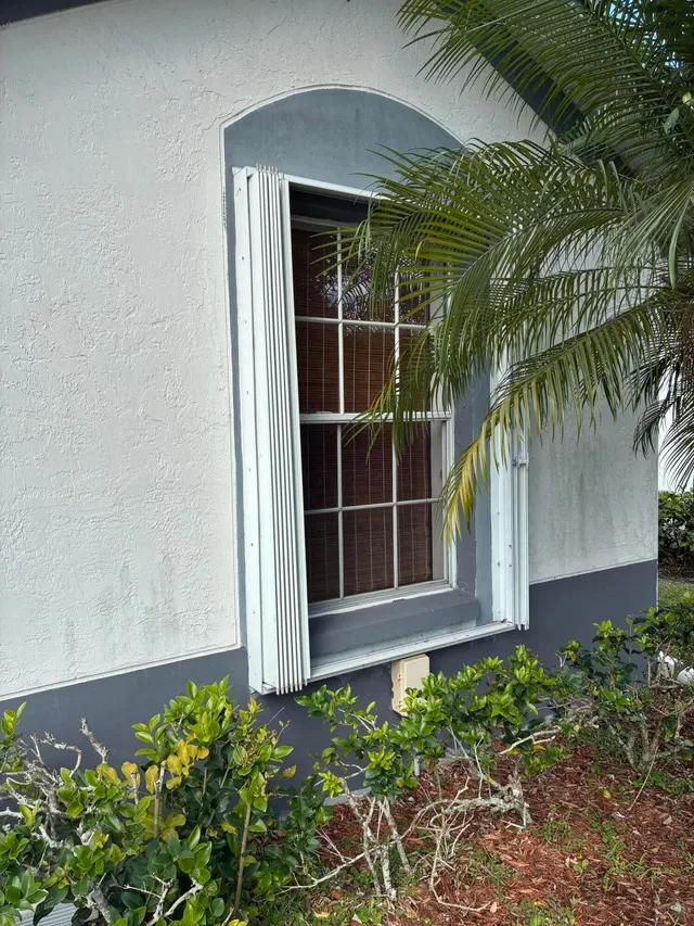Residence photo 5