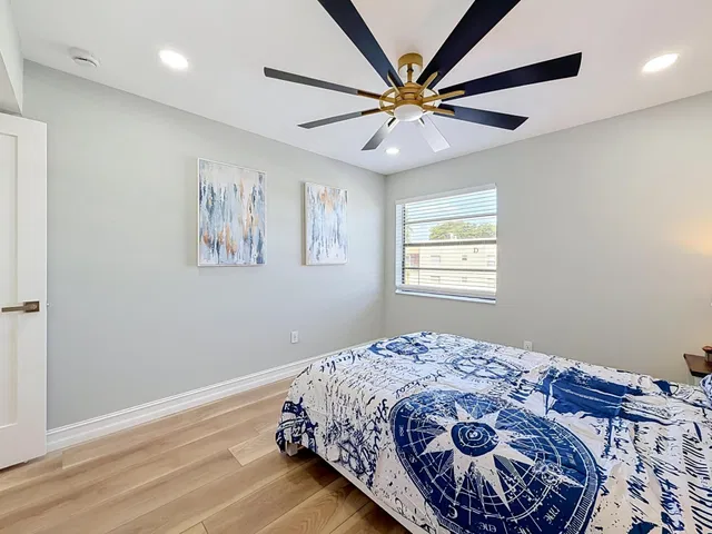 Residence photo 42