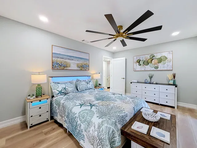 Residence photo 57