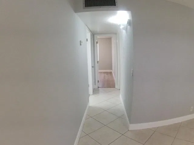 Residence photo 20