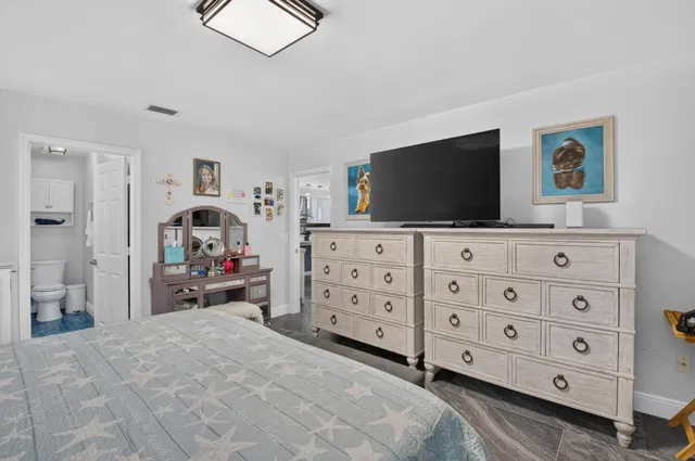 Residence photo 24